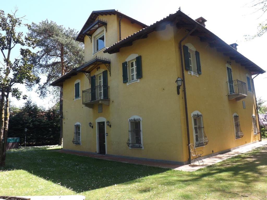 Piossasco Villa Mirano Bed & Breakfast מראה חיצוני תמונה