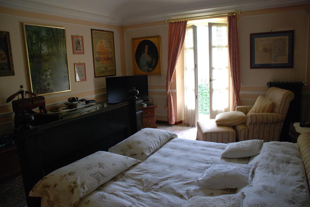 Piossasco Villa Mirano Bed & Breakfast חדר תמונה