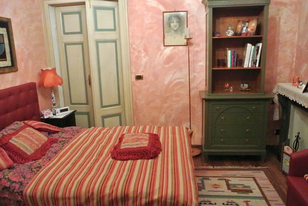 Piossasco Villa Mirano Bed & Breakfast חדר תמונה